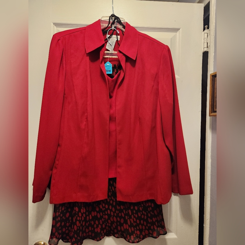 Draper's & Damon's 3-piece Red and Black Suit